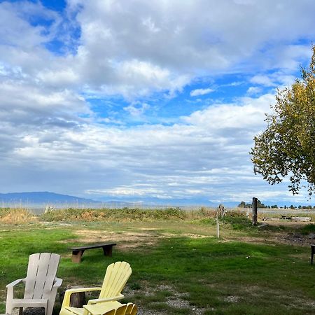 Sea Edge Motel Parksville Luaran gambar